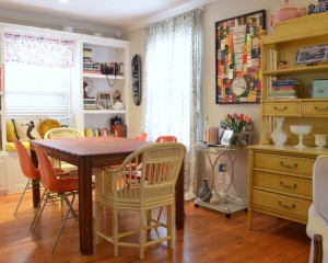 Dining room na pinalamutian ng kitsch style