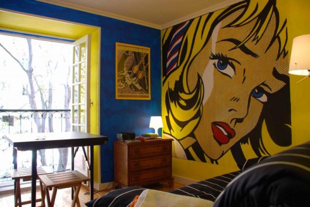 Bande dessinée d'intérieur dans un style pop art