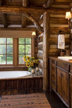 Salle de bain en bois de style bavarois