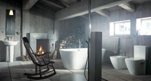 Intérieur de salle de bain rustique de luxe