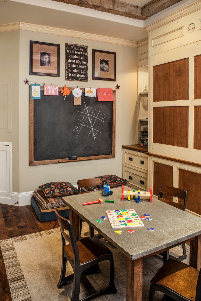 Espace de travail dans la chambre des enfants