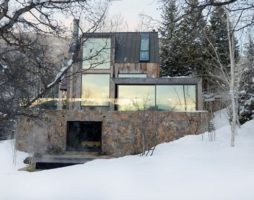 Intérieur de la semaine : Chalet dans les Rocheuses