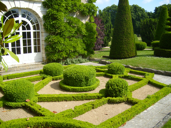 do-it-yourself front garden