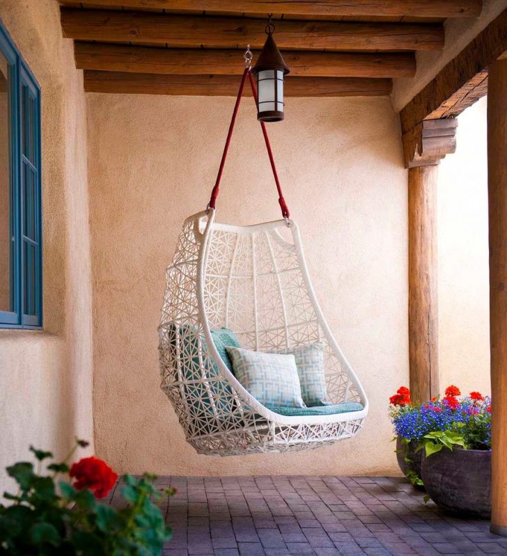 Metal garden swing