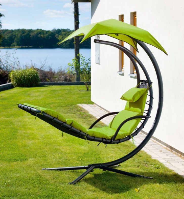 Chaise lounge at deck chair para sa summer cottage