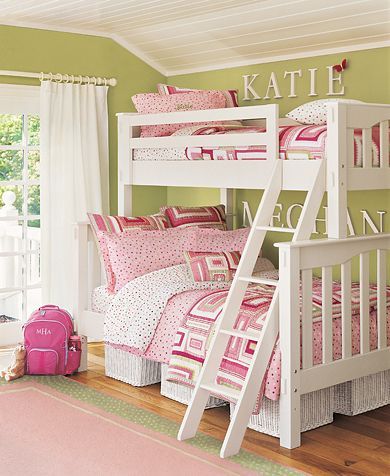 chambres d'enfants avec lits superposés