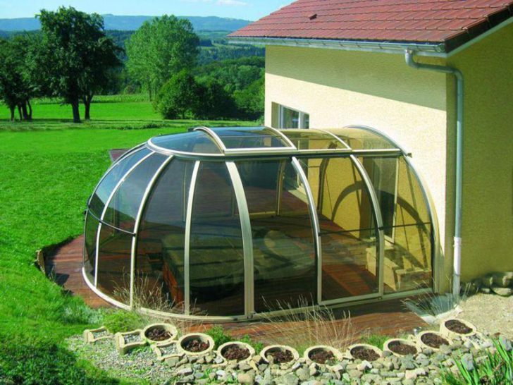 gazebo para sa mga cottage ng tag-init na gawa sa polycarbonate