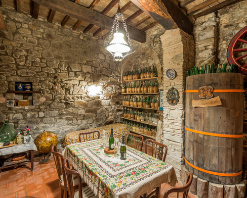 cave à vin à l'intérieur