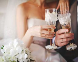 Fabriquer ses propres verres et bouteilles pour le mariage