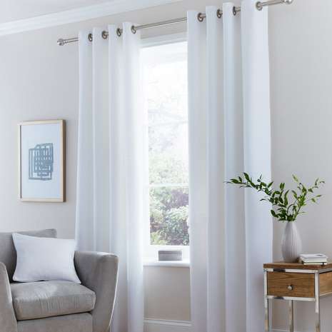 do-it-yourself eyelet curtains