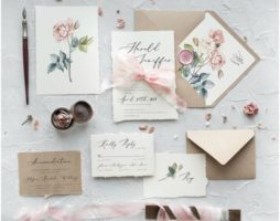 Faire des cartes de mariage de vos propres mains