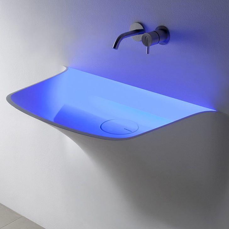 salle de bain high-tech