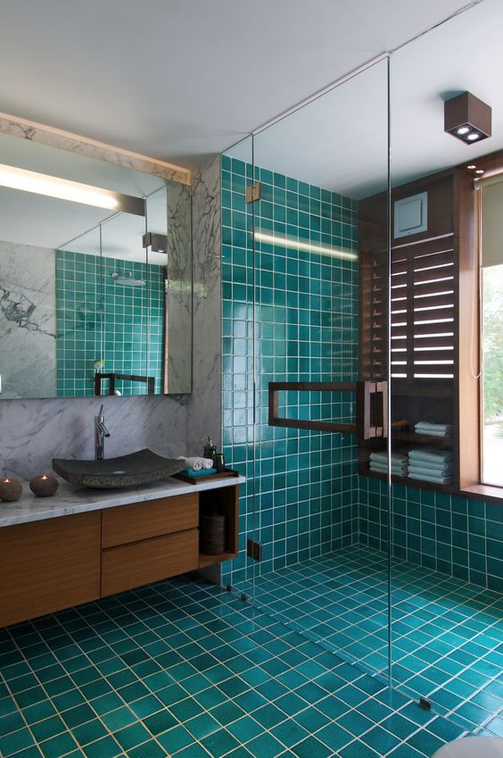 salle de bain turquoise