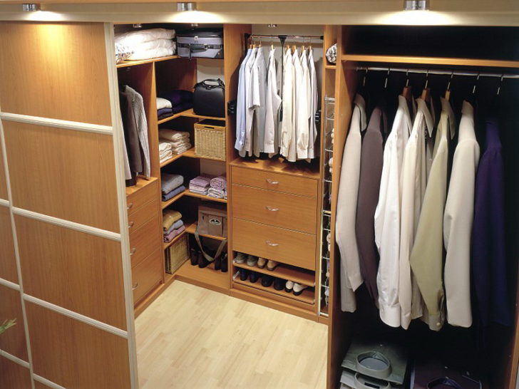 mga disenyo ng wardrobe room