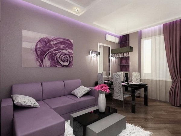 lilac na wallpaper sa interior